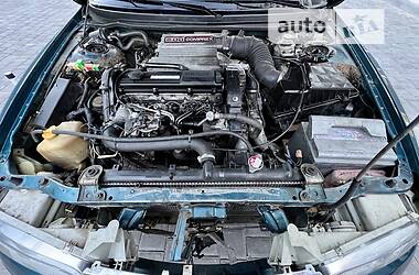 Хетчбек Mazda 626 1993 в 