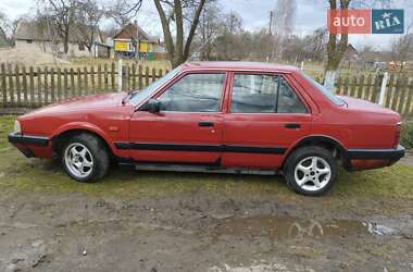 Седан Mazda 626 1986 в Луцке