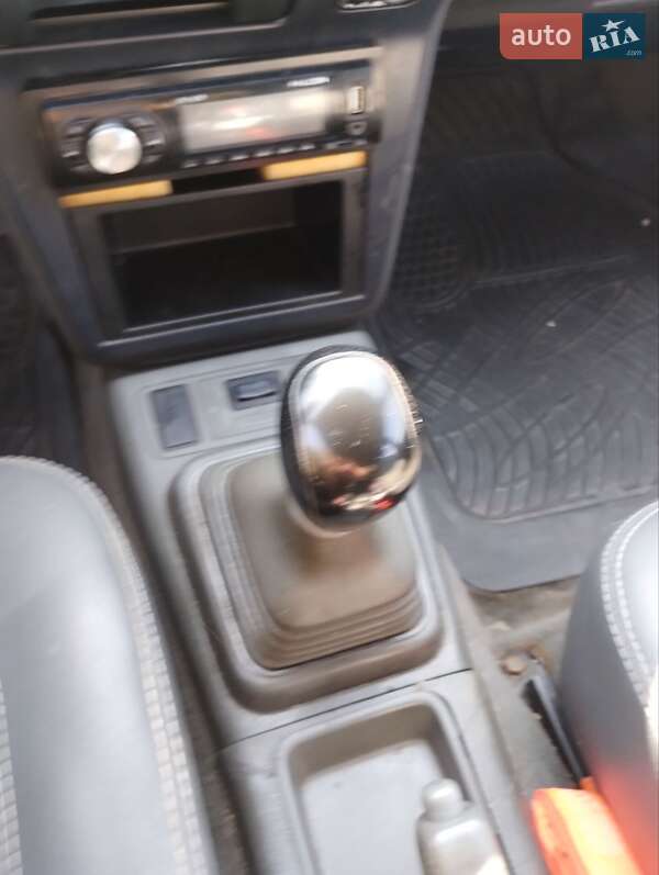 Хетчбек Mazda 626 1989 в Черкасах фото 17 Хетчбек Mazda 626 1989 в Черкасах