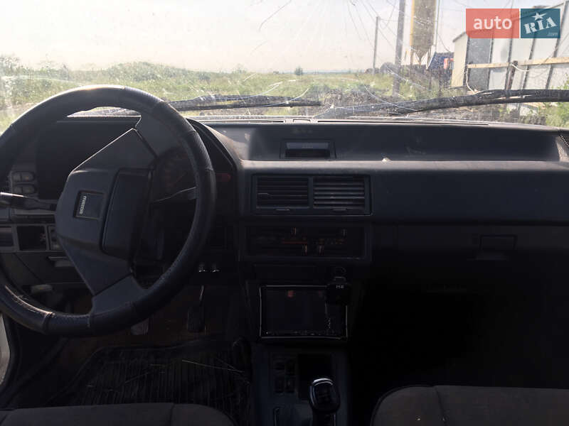Седан Mazda 626 1988 в Миколаєві фото 6 Седан Mazda 626 1988 в Миколаєві