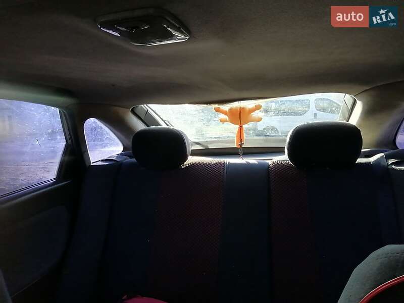 Хэтчбек Mazda 626 1994 в Гадяче