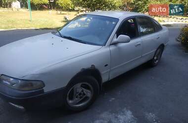 Хэтчбек Mazda 626 1995 в 