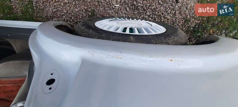 Хэтчбек Mazda 626 1987 в Киеве фото 5 Хэтчбек Mazda 626 1987 в Киеве