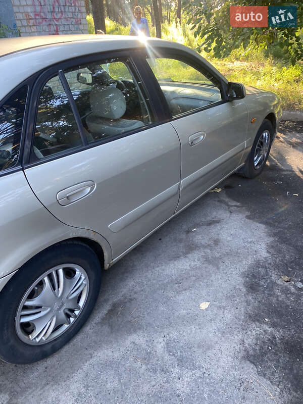 Хэтчбек Mazda 626 2000 в Горишних Плавнях фото 4 Хэтчбек Mazda 626 2000 в Горишних Плавнях