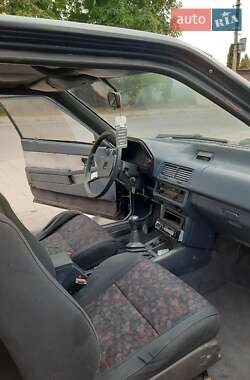 Купе Mazda 626 1987 в Кам'янець-Подільському