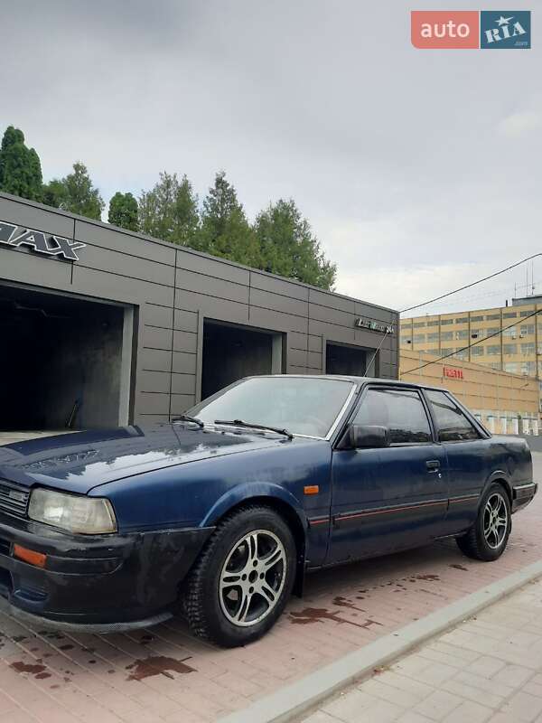 Купе Mazda 626 1987 в Кам'янець-Подільському