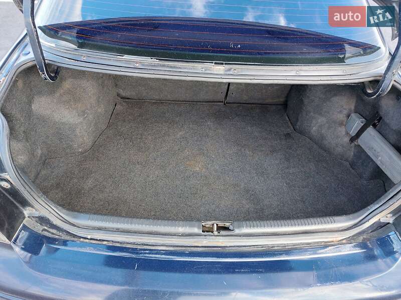 Седан Mazda 626 1996 в Львове