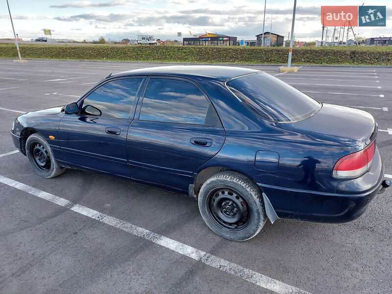 Седан Mazda 626 1996 в Львове