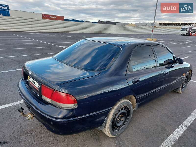 Седан Mazda 626 1996 в Львове