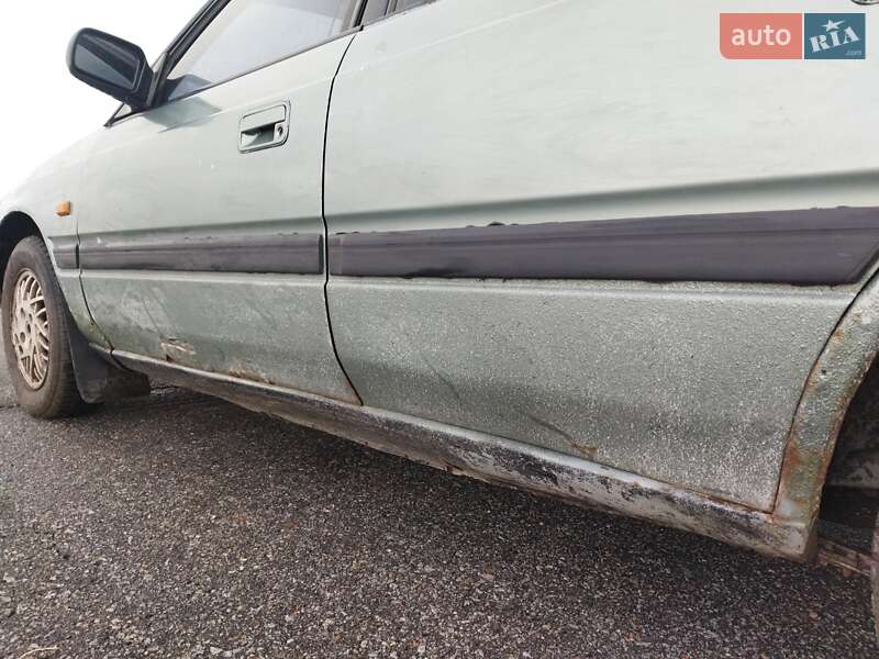 Хетчбек Mazda 626 1992 в Малині