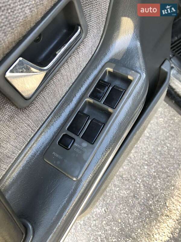 Хэтчбек Mazda 626 1990 в Виннице