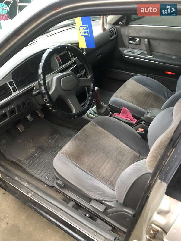 Хетчбек Mazda 626 1989 в Овідіополі