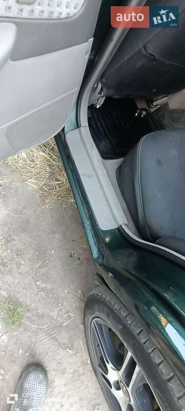 Седан Mazda 626 2000 в Днепре