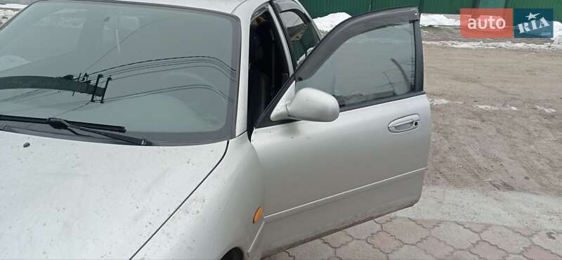 Седан Mazda 626 1994 в Олександрівці фото 2 Седан Mazda 626 1994 в Олександрівці