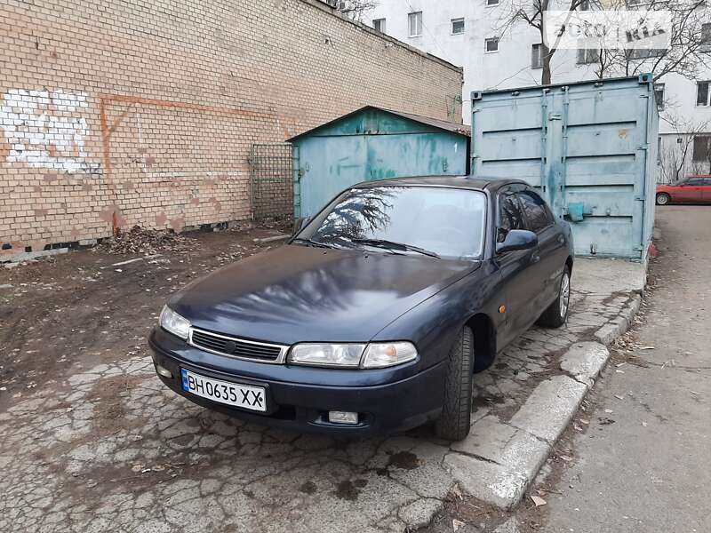 Седан Mazda 626 1996 в Одессе