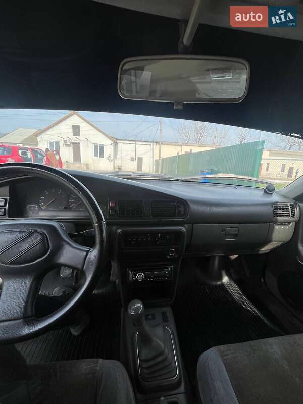 Хетчбек Mazda 626 1987 в Арцизові