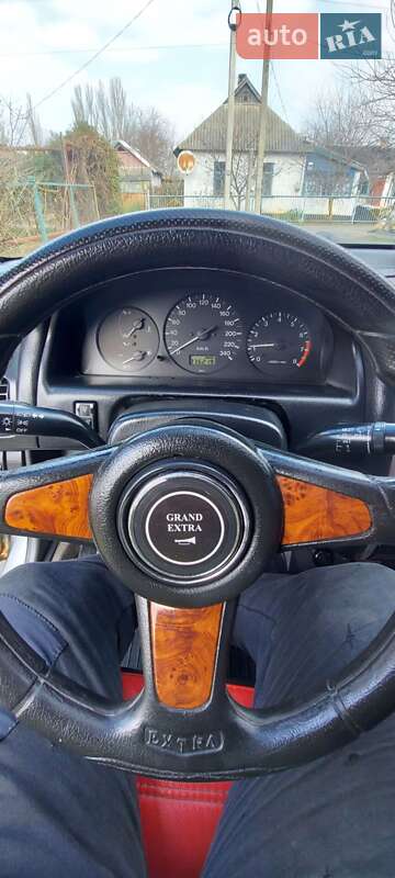 Седан Mazda 626 1997 в Кривому Розі