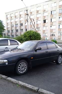 Седан Mazda 626 1993 в Золотоноше