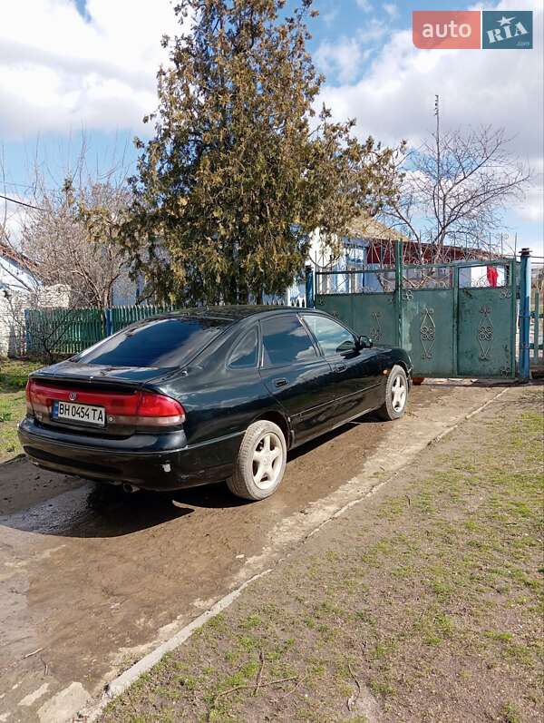 Хэтчбек Mazda 626 1993 в Николаеве фото 8 Хэтчбек Mazda 626 1993 в Николаеве