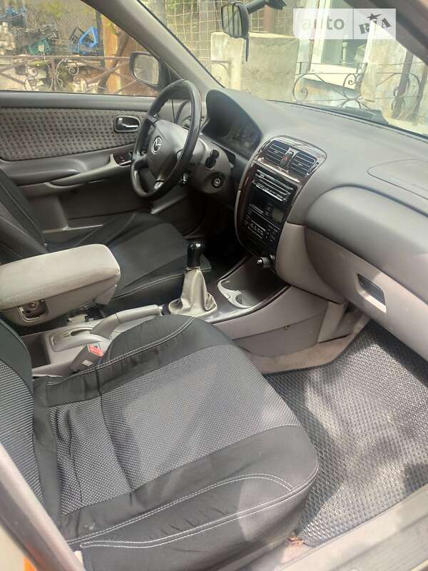 Хэтчбек Mazda 626 2000 в Коблеве