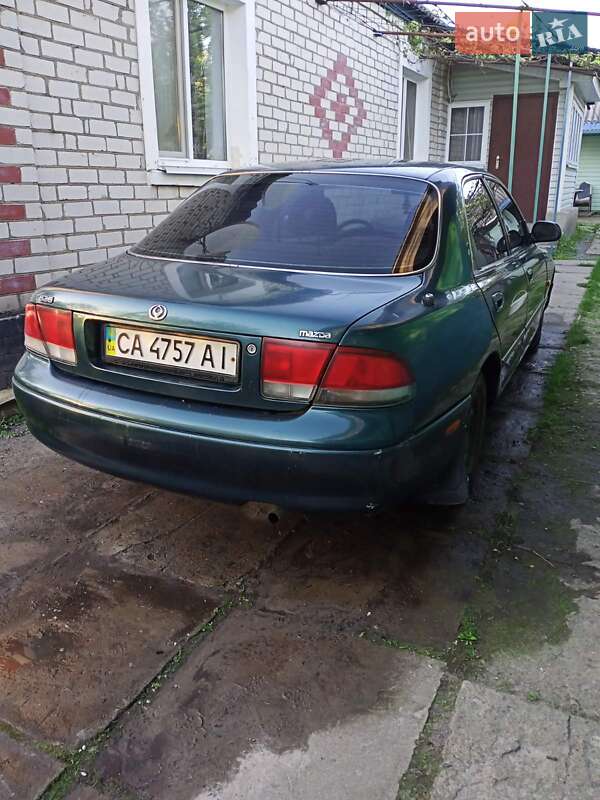 Седан Mazda 626 1997 в Ямполе