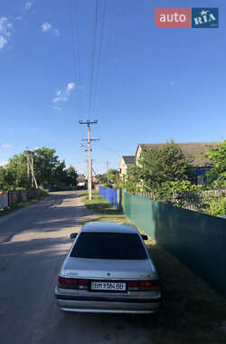 Седан Mazda 626 1987 в Миргороде