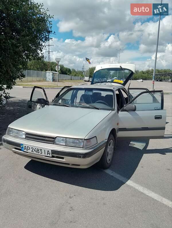Хэтчбек Mazda 626 1990 в Запорожье