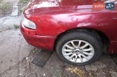 Седан Mazda 626 1993 в 