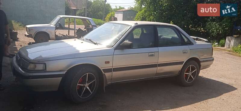 Седан Mazda 626 1990 в Белгороде-Днестровском