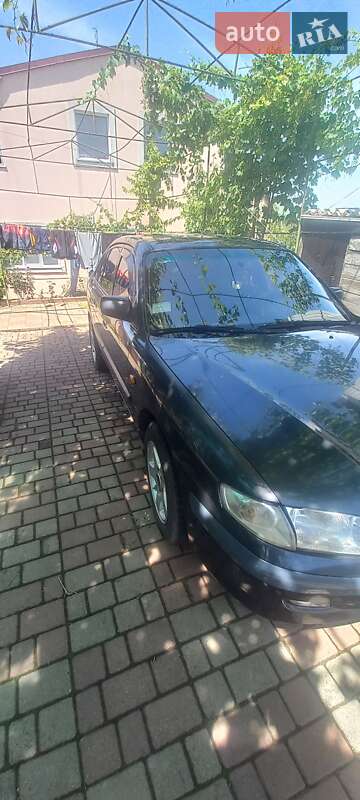 Хетчбек Mazda 626 1999 в Одесі