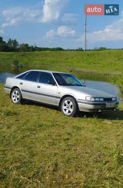 Хэтчбек Mazda 626 1990 в 