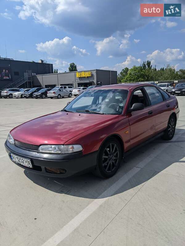 Хэтчбек Mazda 626 1992 в Киеве
