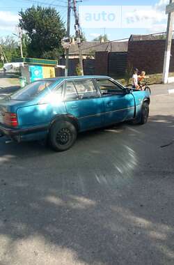 Хетчбек Mazda 626 1987 в Харкові