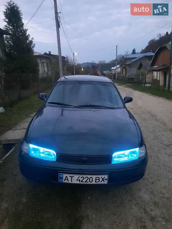 Седан Mazda 626 1992 в Долині