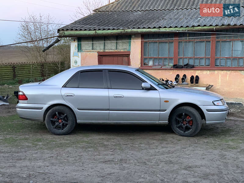 Седан Mazda 626 1999 в 