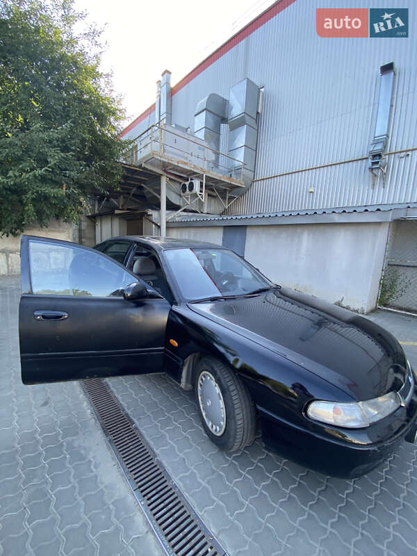 Хэтчбек Mazda 626 1993 в Одессе