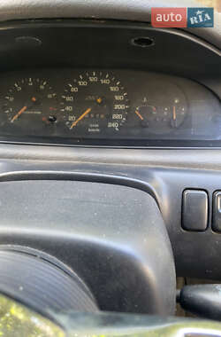 Хетчбек Mazda 626 1993 в Одесі