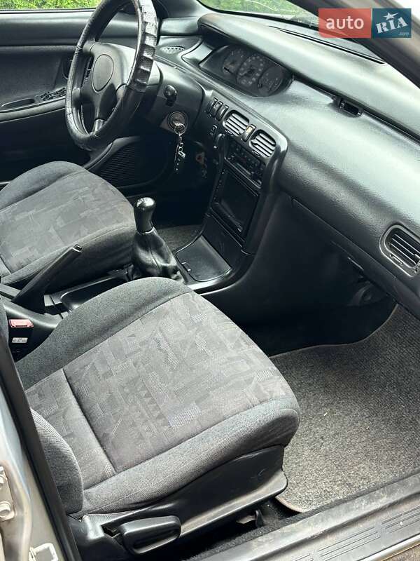 Седан Mazda 626 1996 в Городище