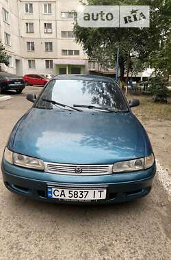 Седан Mazda 626 1993 в Смеле