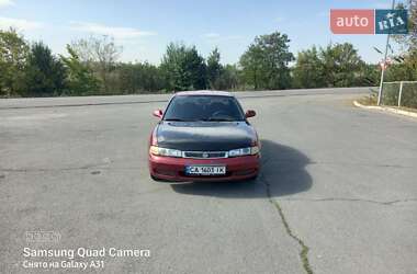 Седан Mazda 626 1994 в 