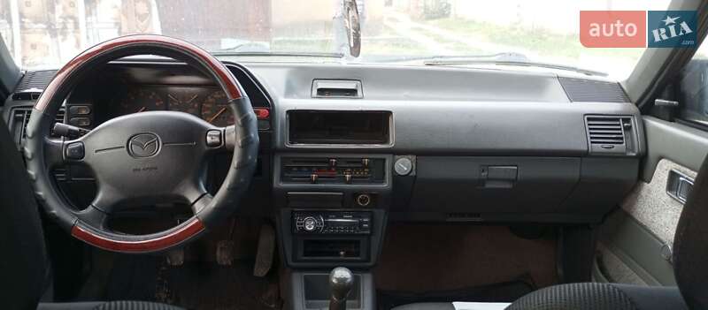 Хэтчбек Mazda 626 1987 в Тульчине