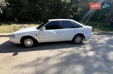 Хетчбек Mazda 626 1990 в Южному