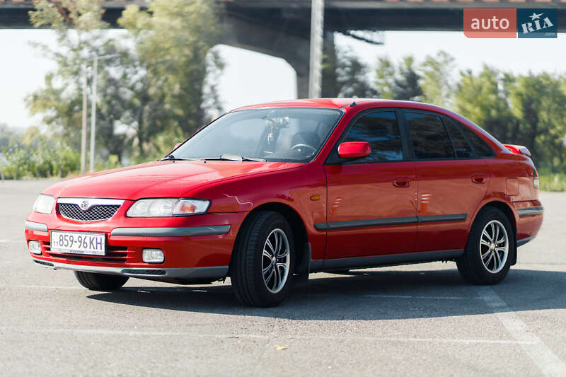 Хэтчбек Mazda 626 1999 в Киеве фото Хэтчбек Mazda 626 1999 в Киеве