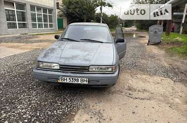 Седан Mazda 626 1988 в Одессе