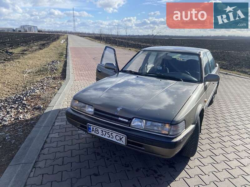 Седан Mazda 626 1990 в Вінниці