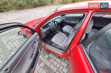 Седан Mazda 626 1992 в 