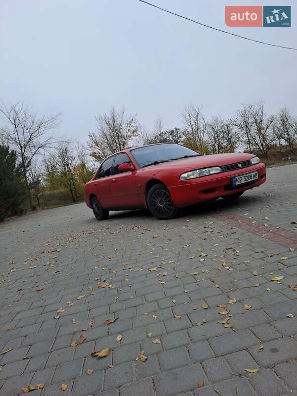 Седан Mazda 626 1992 в Запоріжжі