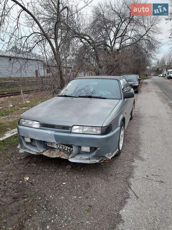 Mazda 626 1988