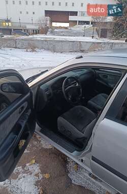 Седан Mazda 626 1998 в Днепре