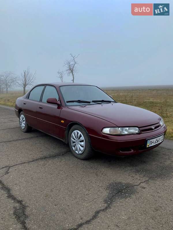 Седан Mazda 626 1992 в Одессе